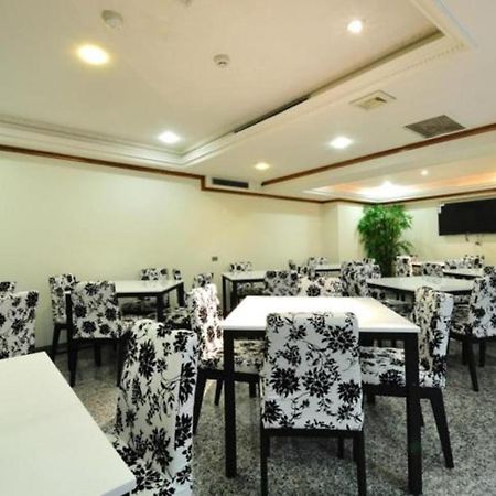 Baron'S Hot Spring Hotel Цзяоси Экстерьер фото
